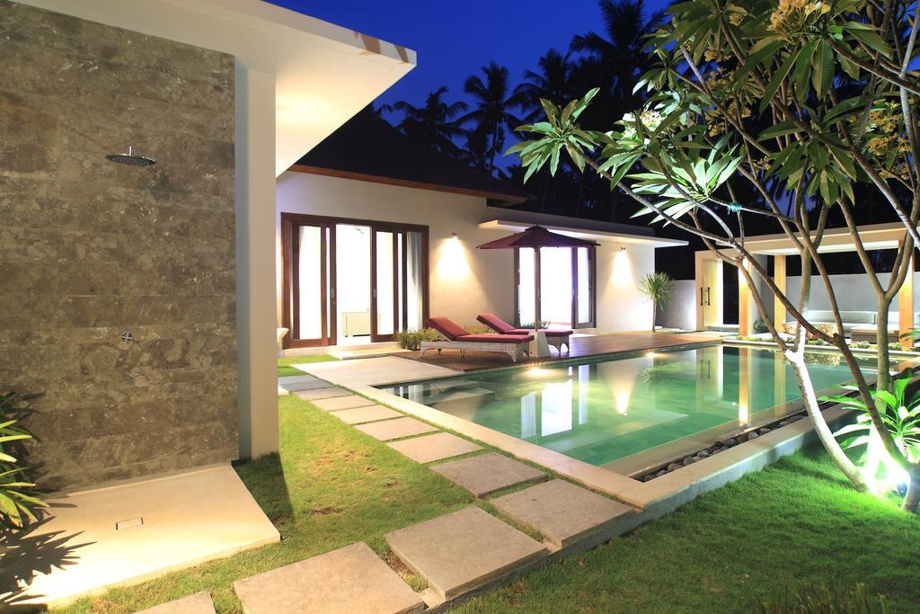 Bale Mandala Villas Senggigi Værelse billede
