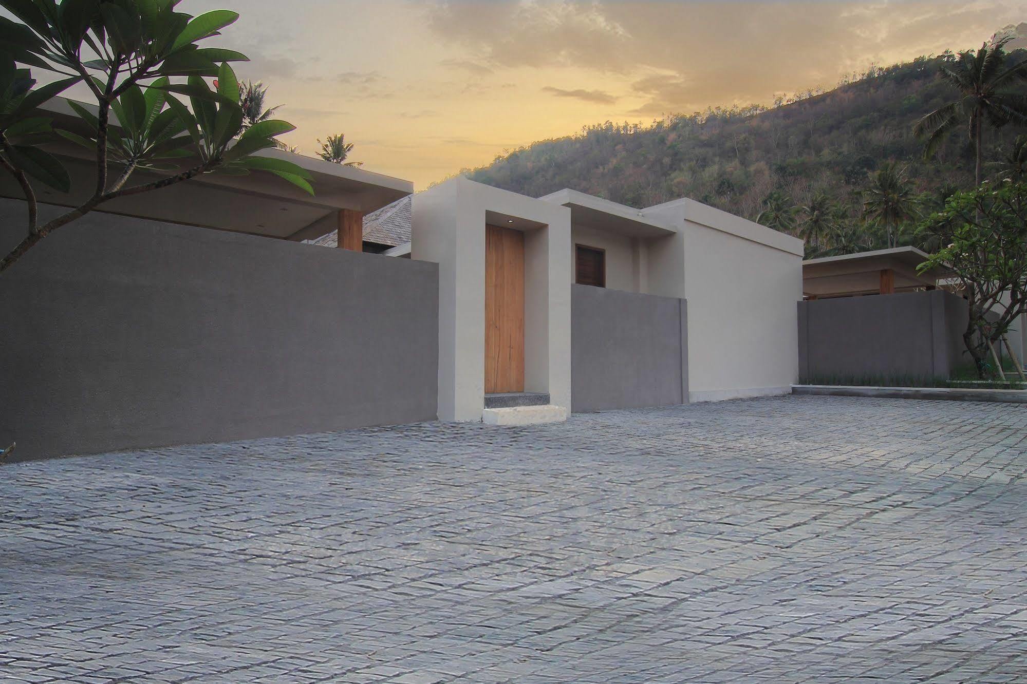 Bale Mandala Villas Senggigi Eksteriør billede